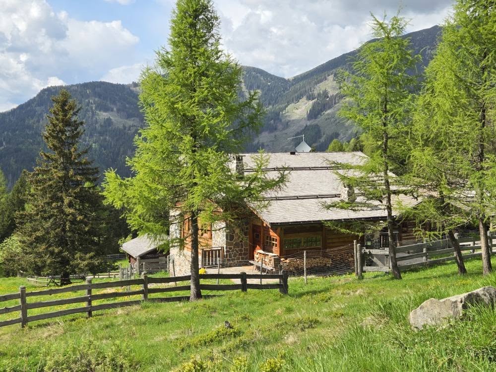 Baita ai Larici in Val dei Mocheni