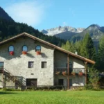 Esterno dello Chalet Rustico Bertolini a Vermiglio